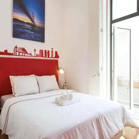 公寓 Beautiful 3-story House In Chiado With A 40m² Private Terrace Lisboa