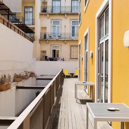 公寓 Beautiful 3-story House In Chiado With A 40m² Private Terrace Lisboa